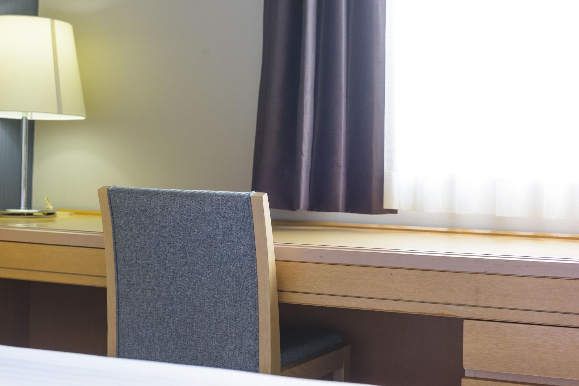 Surestay Plus Hotel By Best Western Shin-Осака Екстериор снимка