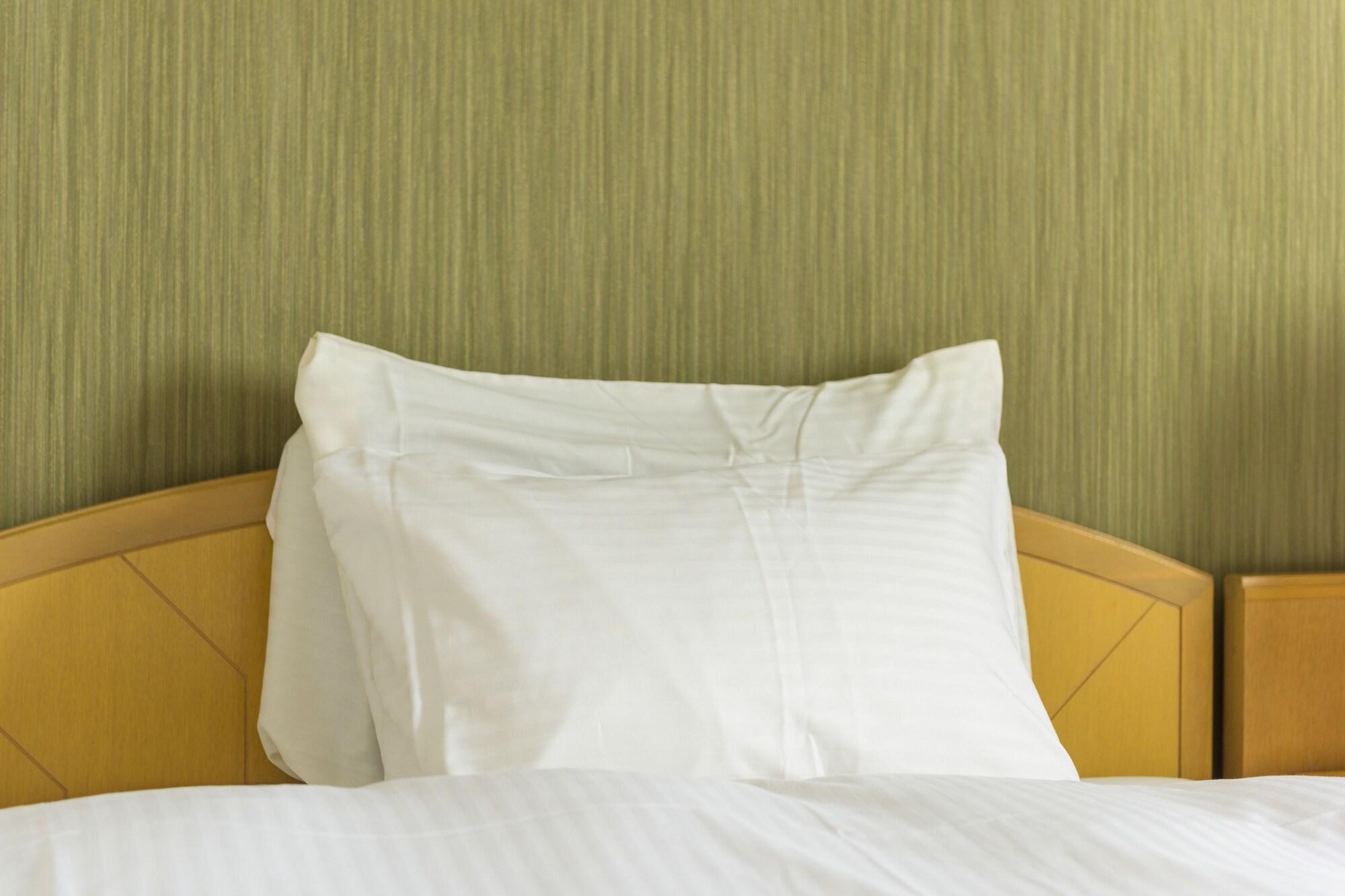 Surestay Plus Hotel By Best Western Shin-Осака Екстериор снимка