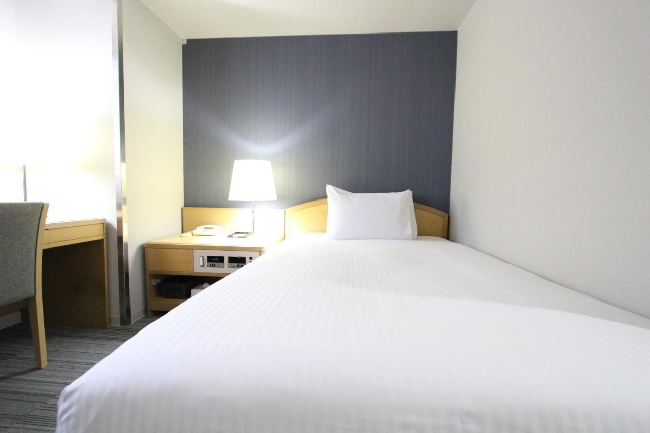 Surestay Plus Hotel By Best Western Shin-Осака Екстериор снимка